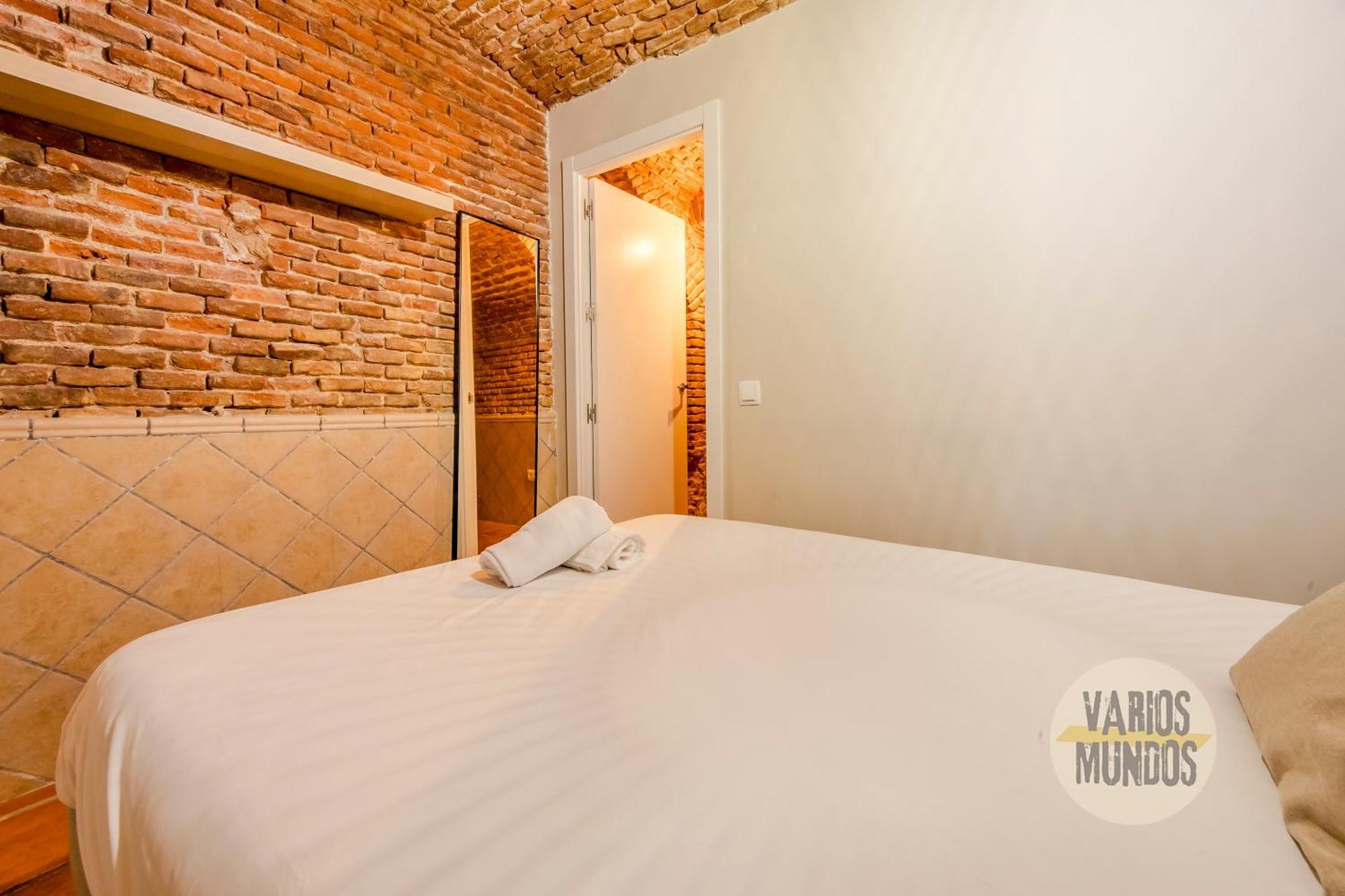מדריד Bajo Duplex 7Pax A 5 Min De Gran Via-Malasana מראה חיצוני תמונה